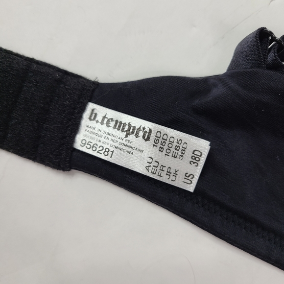 B.TEMPTD Black Future Foundation Wireless Bra - 38D - Picture 4 of 4